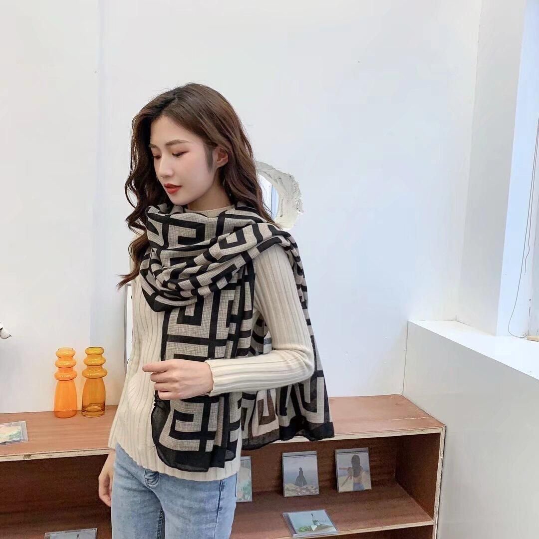 Mal Cotton Square Shape Brown Warm Scarf